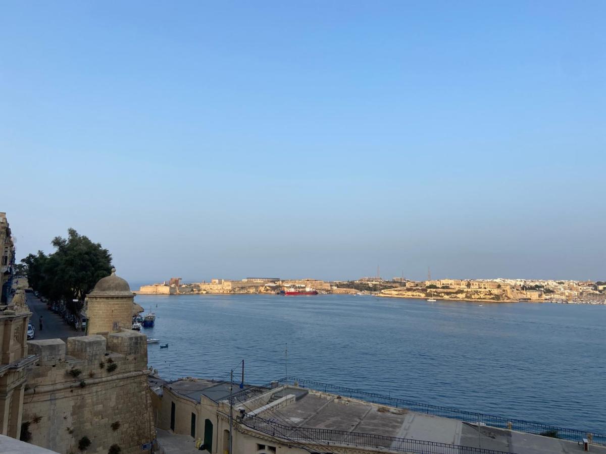 Stylish Seaview Valletta House ภายนอก รูปภาพ